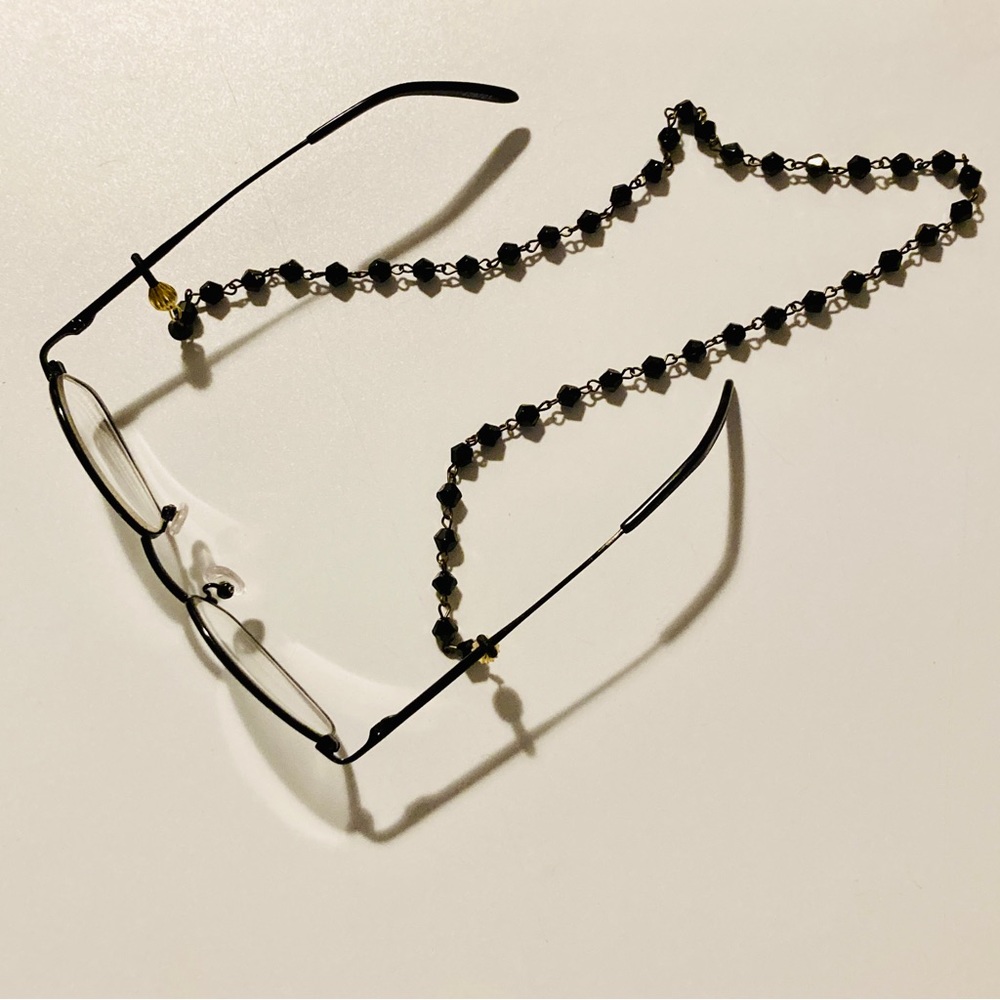 Black beaded eye glass chain